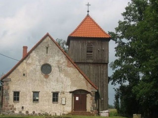 Ponad 800 tysięcy na kościelną ruinę